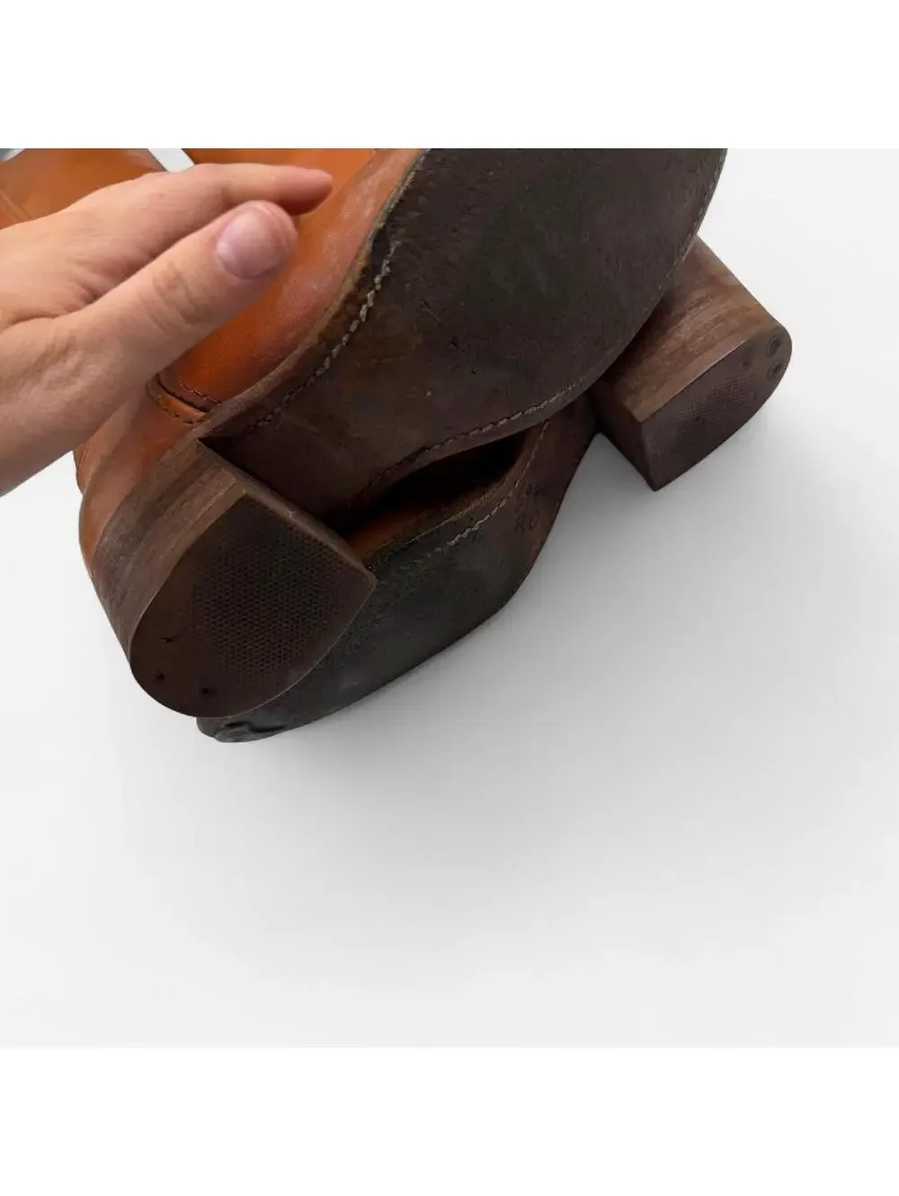 Frye 70s Campus Boots Tall Broken In Leather in Cognac Brown